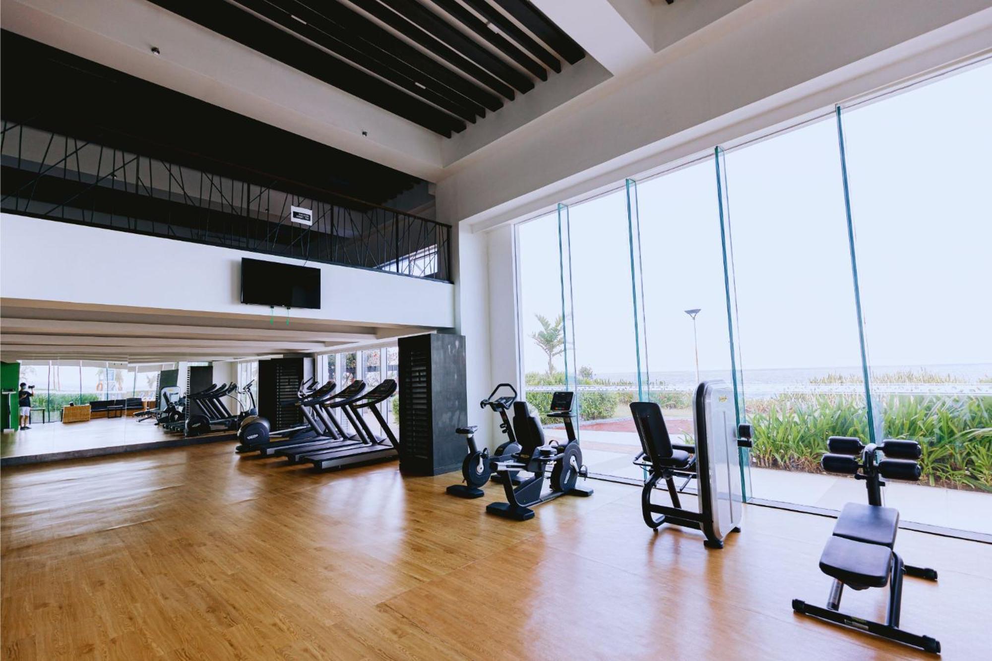 Arterra Seaview Resort Lapu-Lapu City Esterno foto